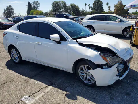 2016 Scion IA VIN 3MYDLBZV0GY141364 фото 4