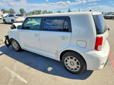 JTLZE4FE9EJ059931 — 2014 Scion XB, photo 2 from Copart 20.10.2026, Front end