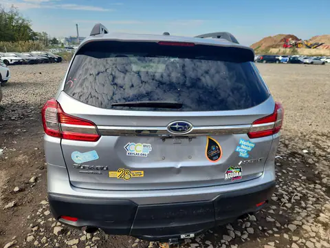 4S4WMAAD3M3421829 — 2021 Subaru Ascent, Передня частина, фото до ремонту