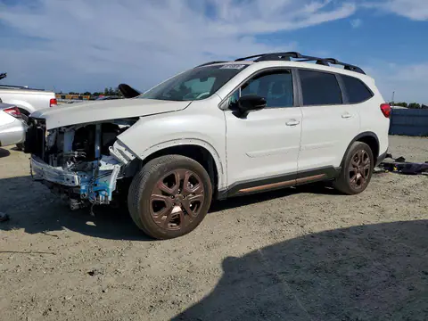 4S4WMARD4S3406273 — 2025 Subaru Ascent, Przód (Front End), zdjęć przed naprawą