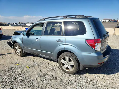 2010 Subaru Forester 2.5X Premium VIN JF2SH6CC1AH750232 фото 2