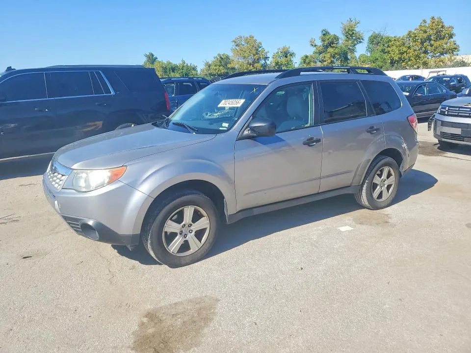 2011 SUBARU FORESTER VIN JF2SHBBC0BH753814 фото 1