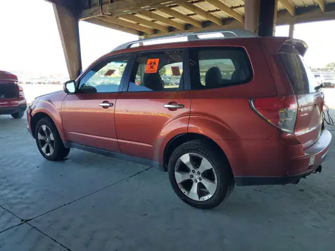 2011 SUBARU FORESTER VIN JF2SHGGC9BH700583 фото 2