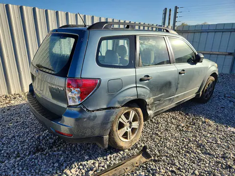 2011 Subaru Forester 2.5X VIN JF2SHBBC4BH764377 фото 3