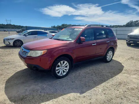 JF2SHADC1CG433917 — 2012 Subaru Forester, Вандализм (Vandalism), фото до ремонта