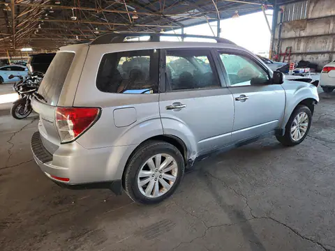 2013 SUBARU FORESTER VIN JF2SHADC7DH442004 фото 3