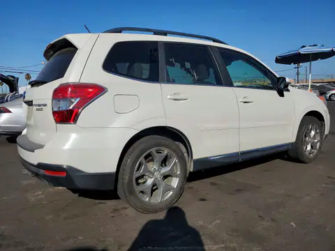 JF2SJAWC3FH418755 — 2015 Subaru Forester, фото 3 с аукциона Copart 14.10.2026, Мелкие вмятины и царапины