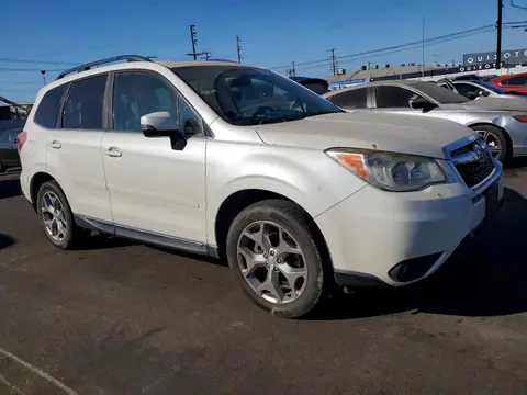 JF2SJAWC3FH418755 — 2015 Subaru Forester, фото 4 с аукциона Copart 14.10.2026, Мелкие вмятины и царапины