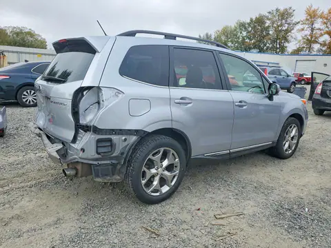 JF2SJAWC2FH564340 — 2015 Subaru Forester, foto 3 de Copart 19.10.2026, Parte trasera