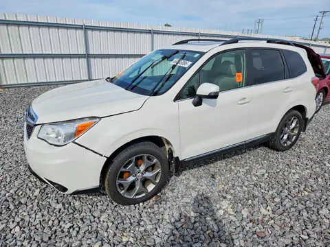 JF2SJAVC8GH528008 — 2016 Subaru Forester, Передняя часть (Front End), фото до ремонта