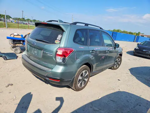 2017 SUBARU FORESTER VIN JF2SJAEC7HH476291 фото 3
