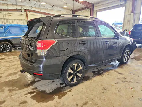 2017 SUBARU FORESTER VIN JF2SJAEC3HH407002 фото 3