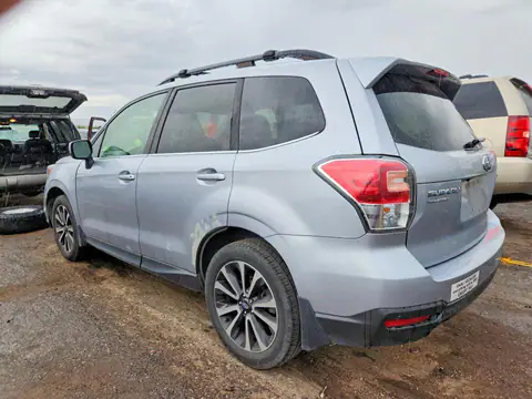 2017 SUBARU FORESTER VIN JF2SJGEC0HH534096 фото 2