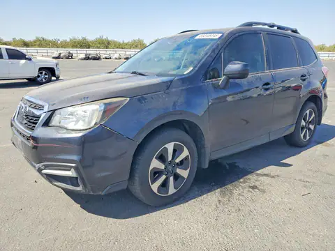 JF2SJAGC4HH457761 — 2017 Subaru Forester, Передня частина (Front End), фото до ремонту