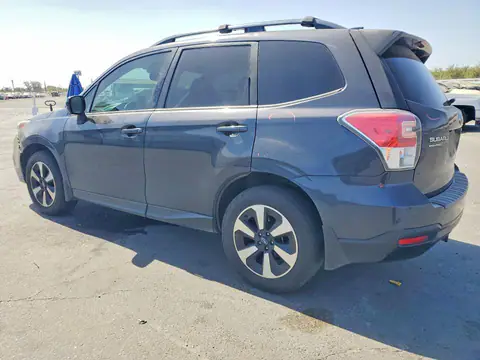 JF2SJAGC4HH457761 — 2017 Subaru Forester, zdjęcie 2 z Copart 26.10.2026, Przód