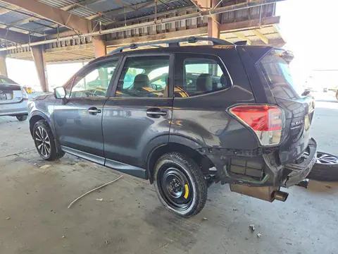 JF2SJGEC4HH805757 — 2017 Subaru Forester, photo 2 from Copart 22.10.2026, Front end