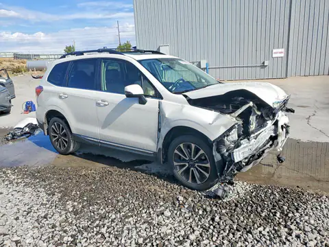 JF2SJGWC9HH807647 — 2017 Subaru Forester, photo 4 from Copart 22.10.2026, Front end