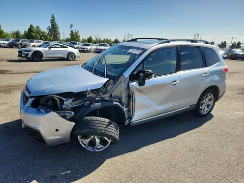 JF2SJAWC8HH576138 — 2017 Subaru Forester, წინა ნაწილი (Front End), ფოტოები შეკეთებამდე