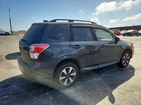 JF2SJABC8HH404097 — 2017 Subaru Forester, zdjęcie 3 z Copart 23.10.2026, Normalne zużycie