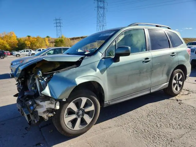 JF2SJAEC4HH517461 — 2017 Subaru Forester, Передняя часть (Front End), фото до ремонта