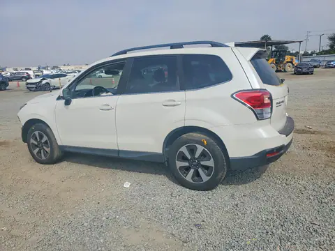 JF2SJARC5JH583582 — 2018 Subaru Forester, photo 2 from Copart 29.09.2026, Front end