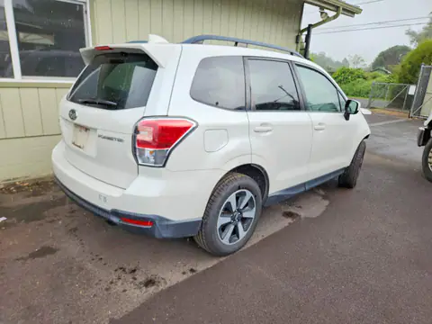 JF2SJADC7JH610188 — 2018 Subaru Forester, photo 3 from Copart 26.10.2026, Front end