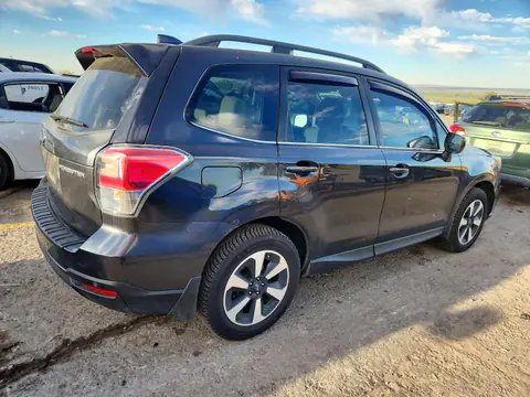 2018 SUBARU FORESTER VIN JF2SJARC4JH421913 фото 3