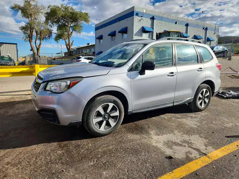 JF2SJABC1JH472733 — 2018 Subaru Forester, Bok, zdjęć przed naprawą