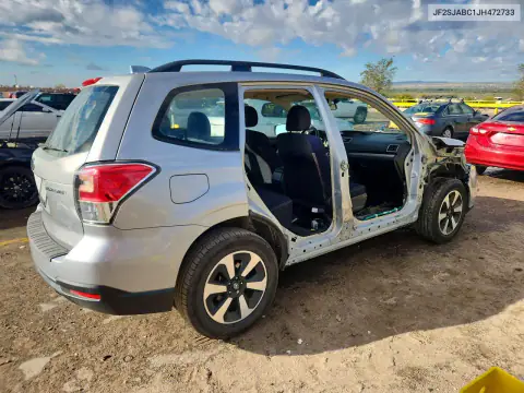JF2SJABC1JH472733 — 2018 Subaru Forester, Бокова частина, фото до ремонту