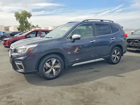 JF2SKAWC2KH452533 — 2019 Subaru Forester, Mechanical damage (Mechanical), before-repair photos