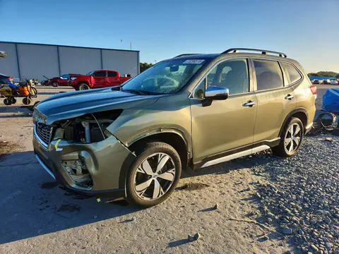 JF2SKAWC1KH534625 — 2019 Subaru Forester, Przód, zdjęć przed naprawą