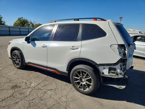 JF2SKARC8LH594088 — 2020 Subaru Forester, photo 2 from Copart 16.10.2026, Rear end