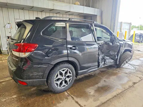 2021 SUBARU FORESTER VIN JF2SKAFC6MH465191 фото 3