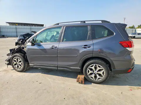 2021 Subaru Forester VIN JF2SKAJC5MH542401 фото 2