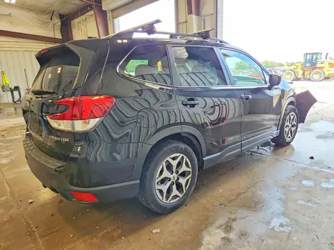 2021 SUBARU FORESTER VIN JF2SKAFC9MH447073 фото 3