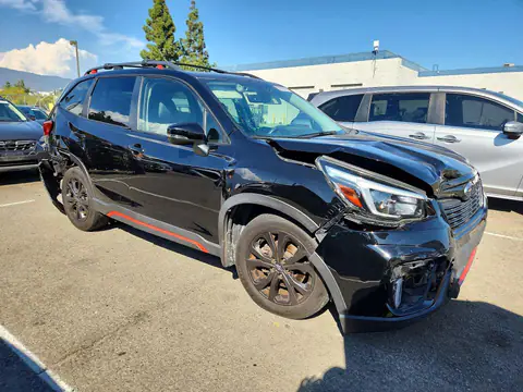JF2SKARC5MH502114 — 2021 Subaru Forester, foto 4 de Copart 20.10.2026, Parte delantera