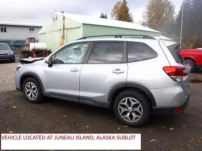 JF2SKAFC8MH571710 — 2021 Subaru Forester, zdjęcie 3 z Copart 27.10.2026, Przód