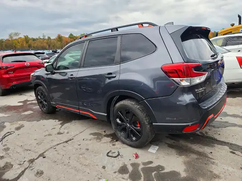 JF2SKALC1MH478631 — 2021 Subaru Forester, zdjęcie 2 z Copart, Przód