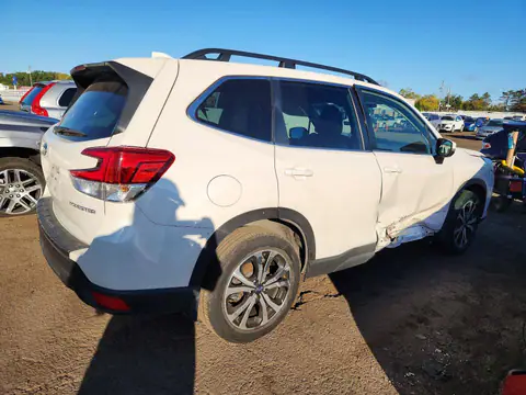 2023 SUBARU FORESTER VIN JF2SKAPC0PH461950 фото 3