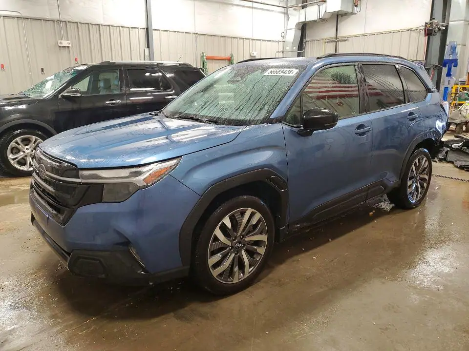 JF2SLDTC7SH410894 Subaru Forester 2025 — Rear end damage, before-repair photo