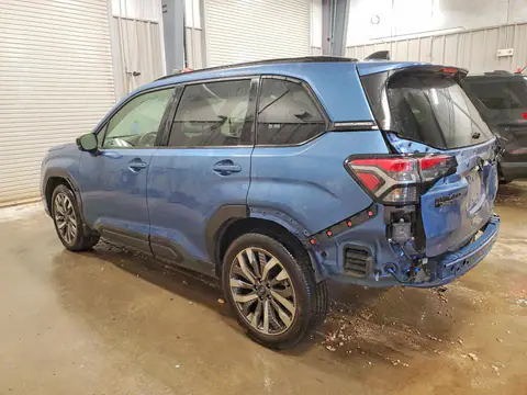 JF2SLDTC7SH410894 — 2025 Subaru Forester, photo 2 from Copart 30.09.2026, Rear end
