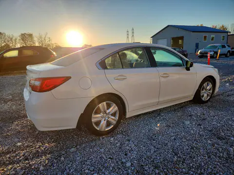4S3BNAA61F3073758 — 2015 Subaru Legacy, zdjęcie 3 z Copart, Drobne wgniecenia i rysy