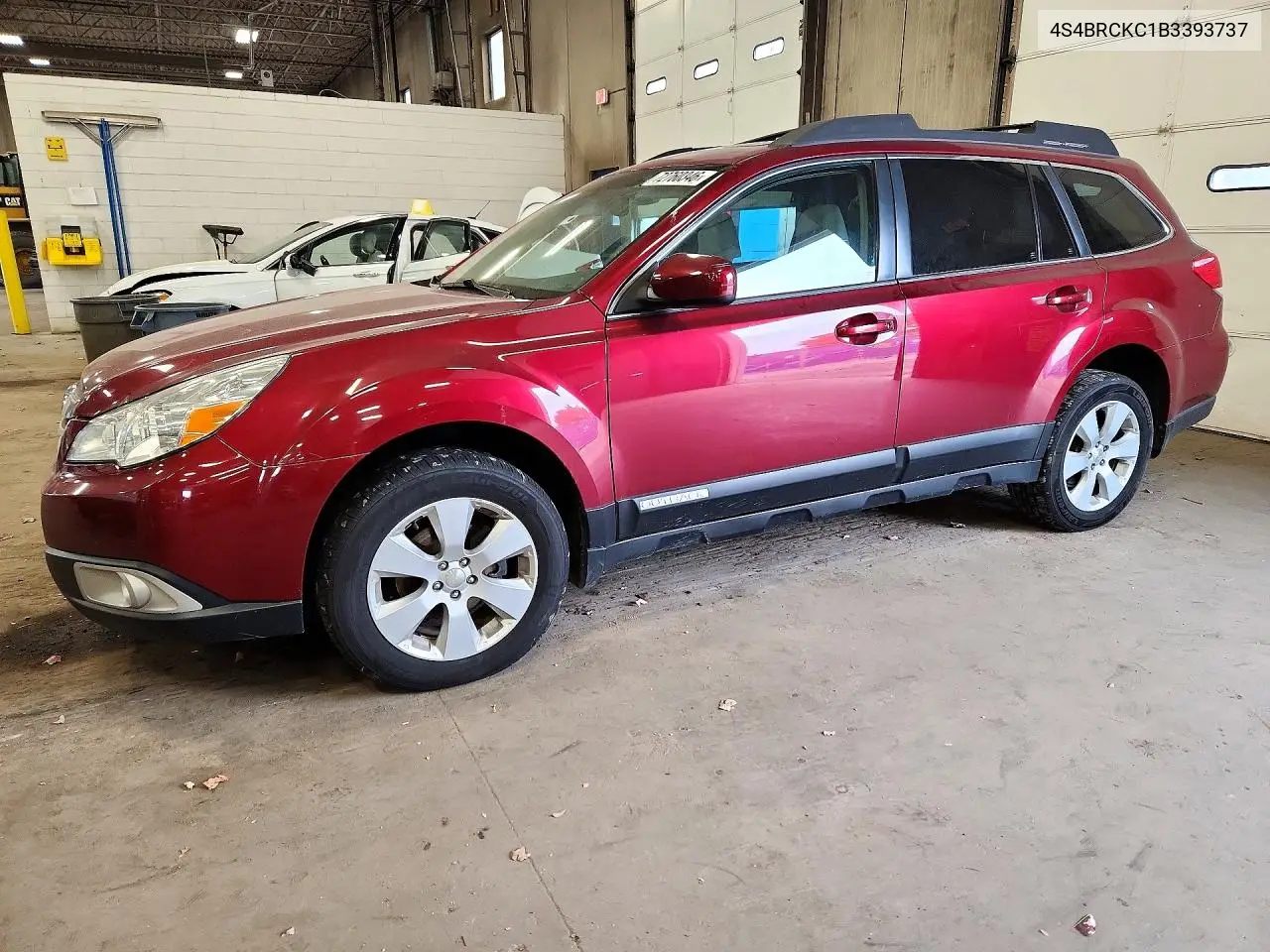 2011 Subaru Outback 2.5I Limited VIN 4S4BRCKC1B3393737 фото 1