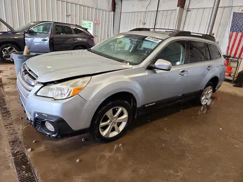 4S4BRBGCXD3301160 — 2013 Subaru Outback, Передняя часть (Front End), фото до ремонта
