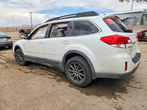 2014 Subaru Outback VIN 4S4BRCCC9E3220017 фото 2