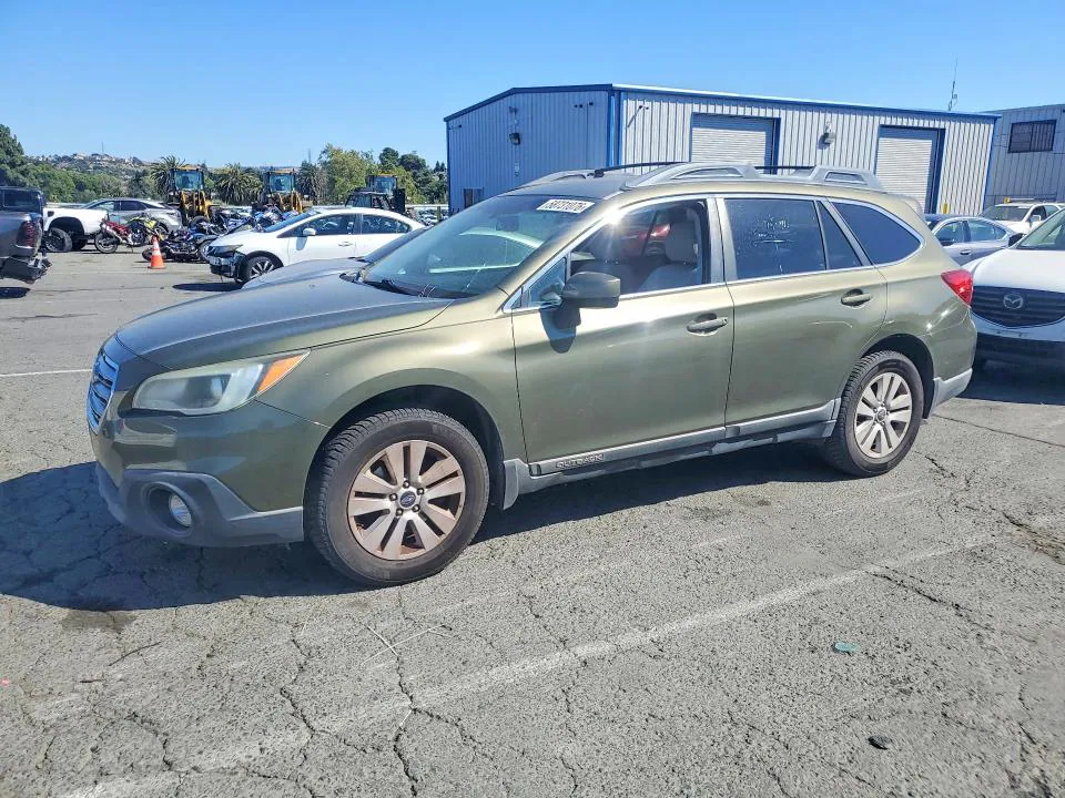 2015 Subaru Outback VIN 4S4BSADC3F3257380 фото 1