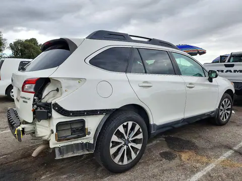 4S4BSENC2F3278372 — 2015 Subaru Outback, photo 3 from Copart 16.10.2026, Front end