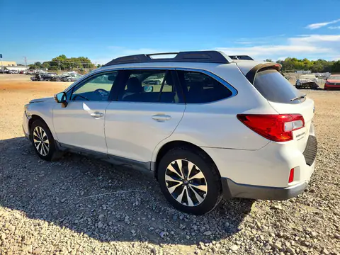 4S4BSBNC5F3270538 — 2015 Subaru Outback, photo 2 from Copart 28.10.2026, Front end
