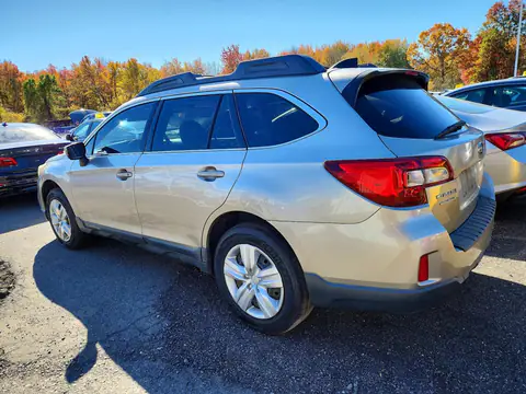 4S4BSENC7G3200266 — 2016 Subaru Outback, foto 2 de Copart 29.10.2026, Pequeñas abolladuras y arañazos