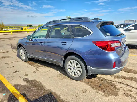 4S4BSAHC6H3325751 — 2017 Subaru Outback, photo 2 from Copart 15.10.2026, Rear end